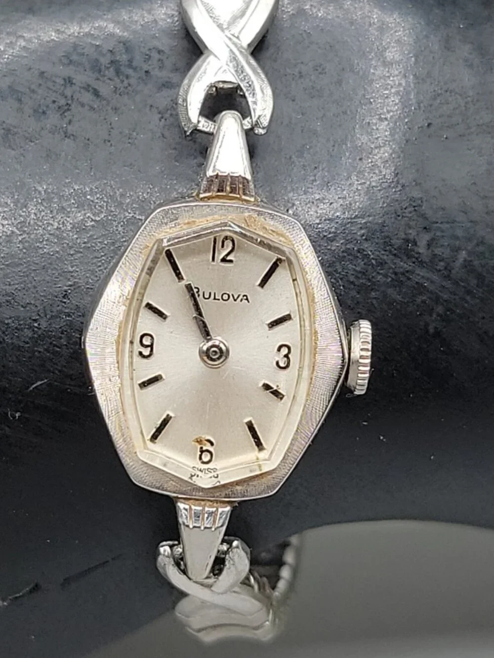 Vintage Bulova Ladies 1950s Infinity Wind Watch 10krgp 17 Jewels Swiss 17mm 6
